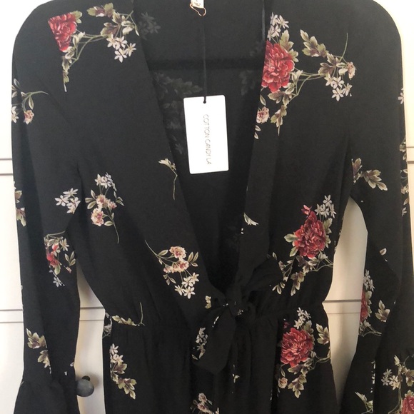 NWT Cotton Candy LA Black Floral Front tie Romper - Picture 5 of 6